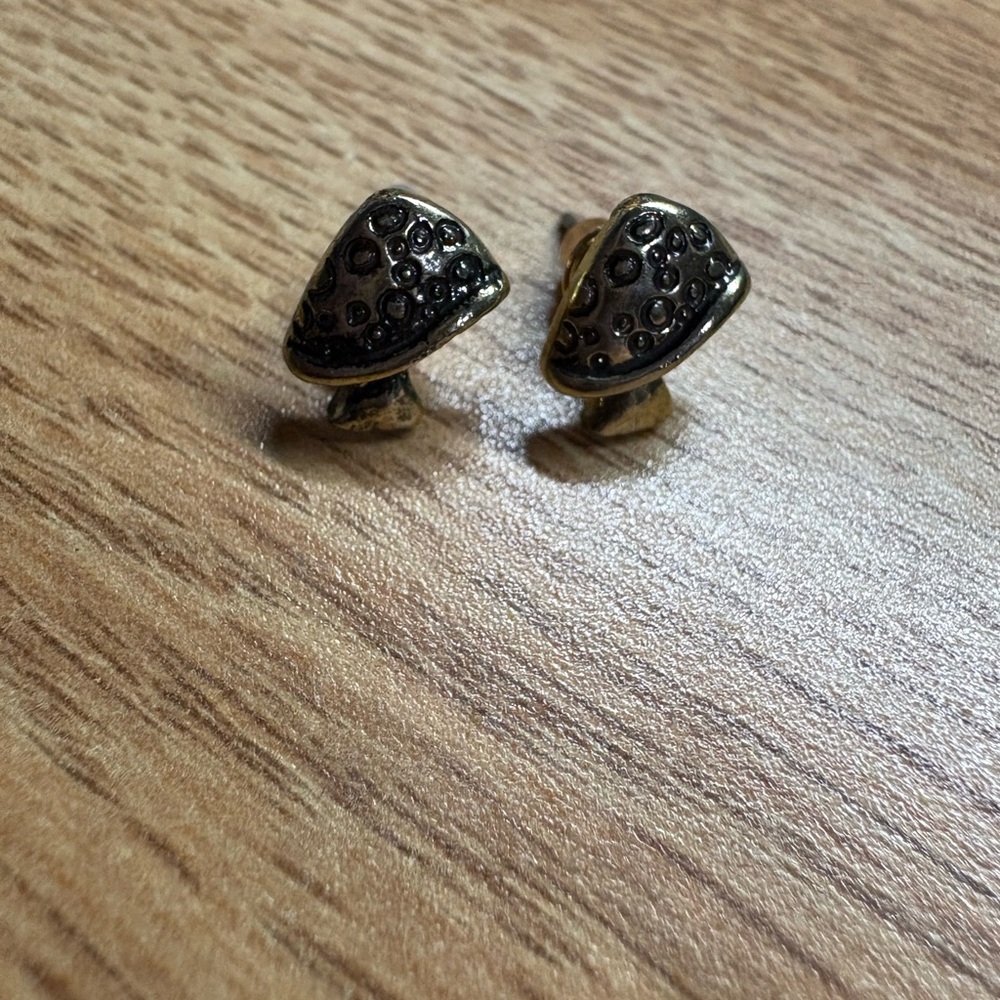Gold mushroom and snail Stud Earrings